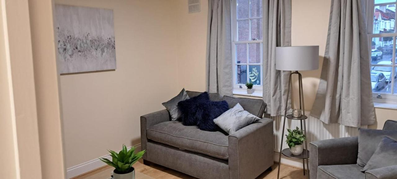 Upper Tooting Road Villa London Eksteriør bilde